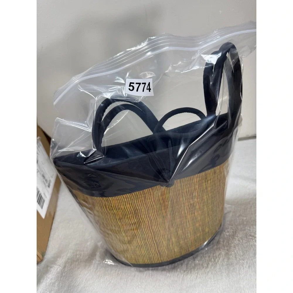 Unbranded woven straw